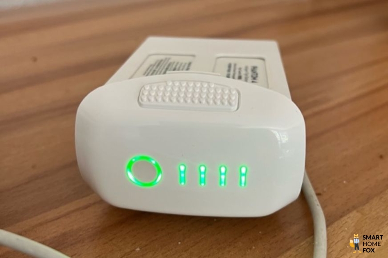 DJI Phantom 4 Leuchtanzeige Akkuladestand